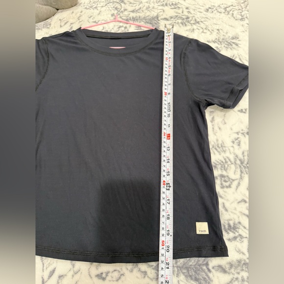 Vuori Rory Top Black Short Sleeve Performance Tee Women’s Large - Picture 8 of 8